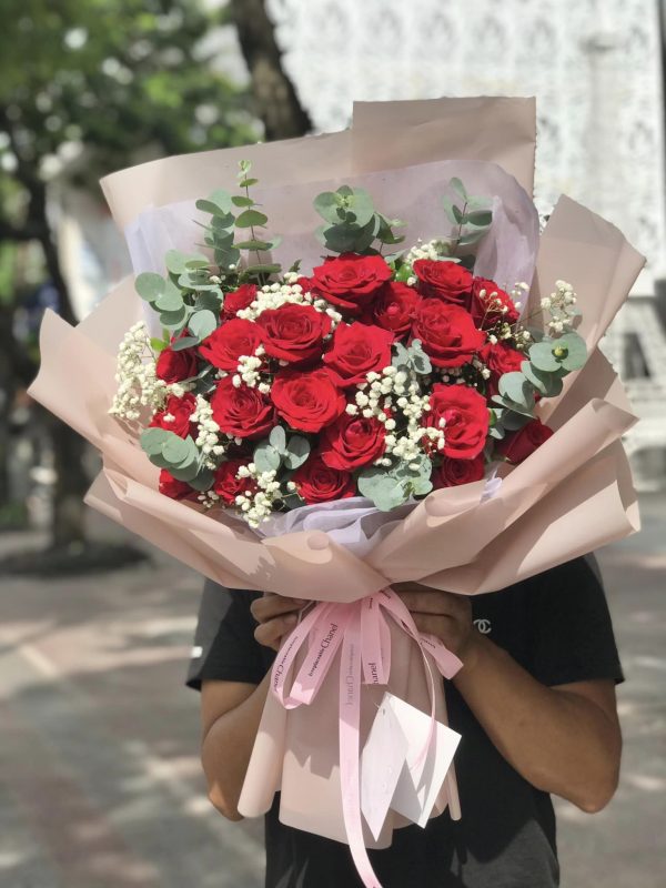 Bó Hoa Bên Em Mỗi Ngày