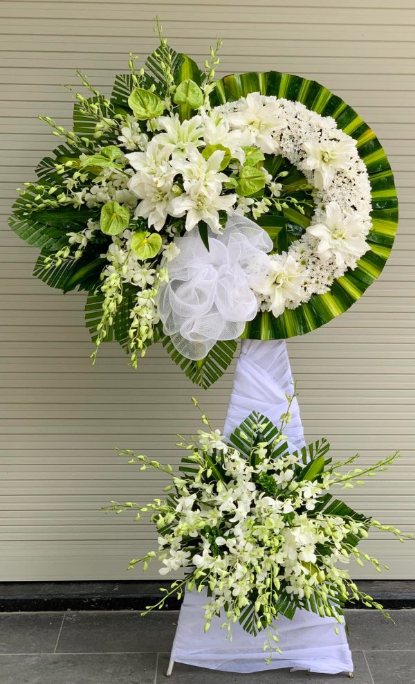 Hoa Kính Viếng Lặng Nhìn Theo Gió