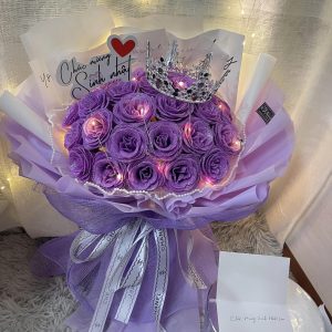 Bó Hoa Sáp Vương Miện Tím Mộng Mơ