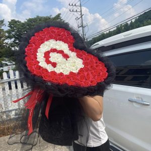 Bó Hoa Sáp Trái Tim Mặn Nồng