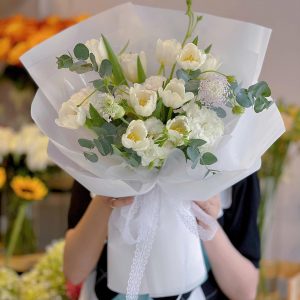 Bó Hoa Sớm Mai Dịu Dàng