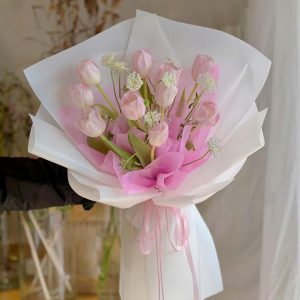 Bó Hoa Chạm Nhẹ Hạnh Phúc
