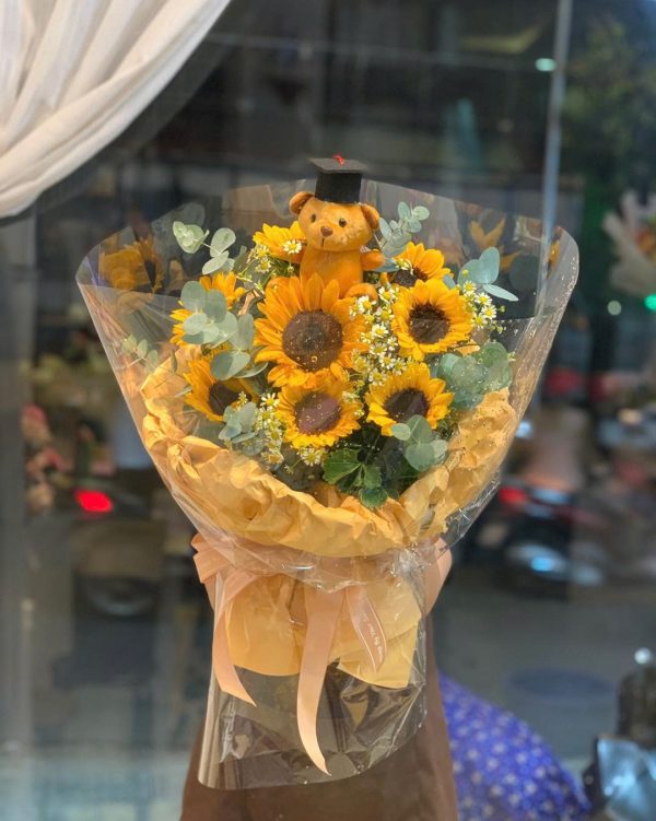 Bó Hoa Hành Trình Nở Hoa