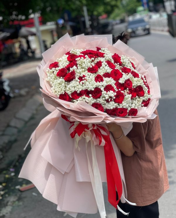 Bó Hoa Yêu Em Từng Khoảnh Khắc