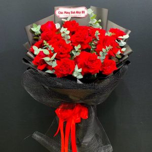 Bó Hoa Sắc Đỏ Sang Trọng