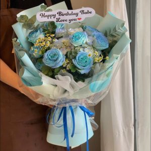 Bó Hoa Sắc Xanh Yêu Thương