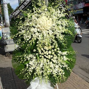 Hoa Chia Buồn Kính Tiễn Người Thân Yêu