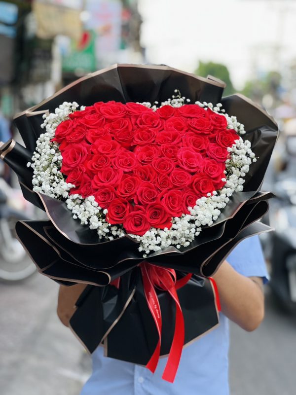 Bó Hoa Rực Rỡ Tình Xuân