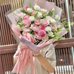Bó Hoa Chạm Tới Ước Mơ