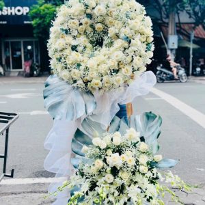 Lời Chia Buồn Thầm Lặng
