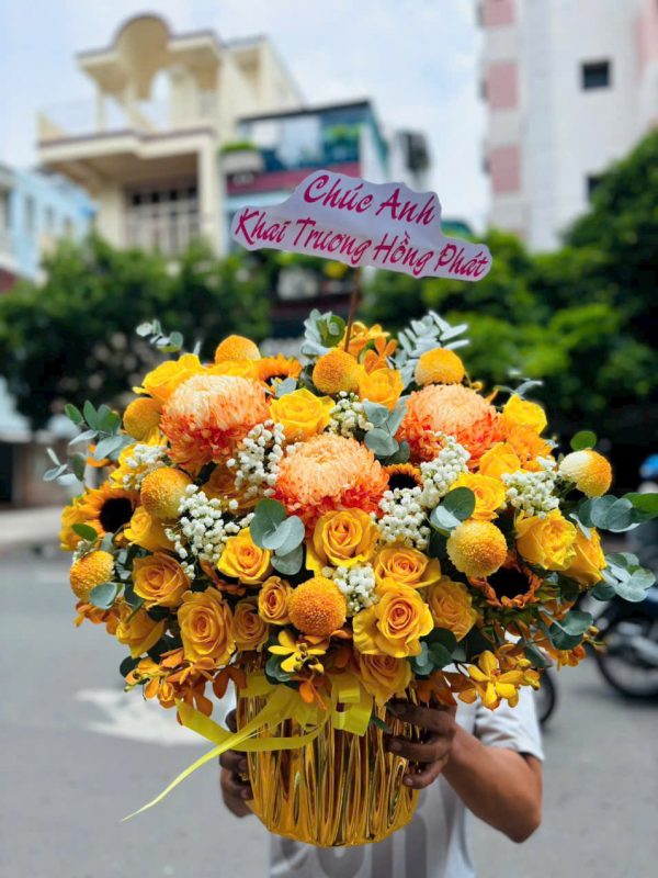 Giỏ Hoa Tỏa Sáng Như Mặt Trời