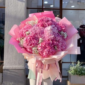 Bó Hoa Cẩm Tú Duyên Dáng
