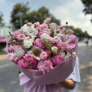 Bó Hoa Lung Linh Tình Yêu