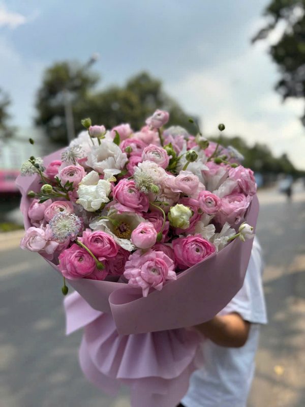 Bó Hoa Lung Linh Tình Yêu
