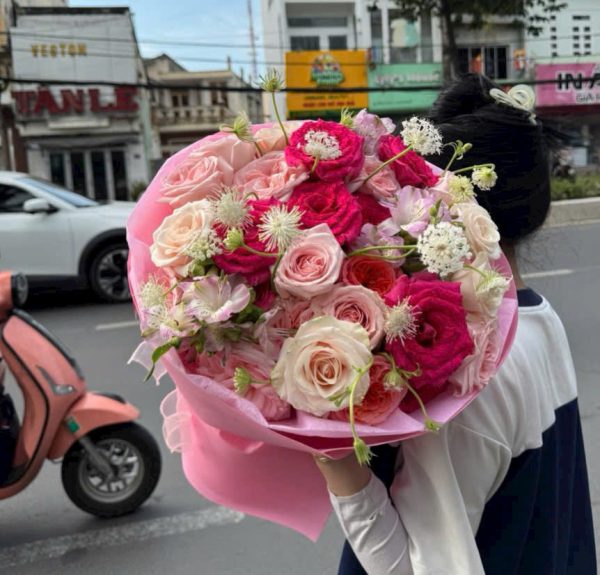 Bó Hoa Hương Sắc Ngọt Ngào