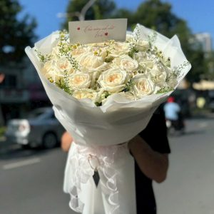 Bó Hoa Thanh Khiết Yêu Thương