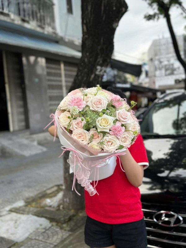 Bó Hoa Thanh Xuân Nhẹ Tênh