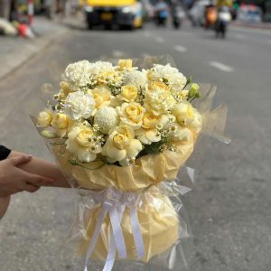 Bó Hoa Vẻ Đẹp Hoàng Kim