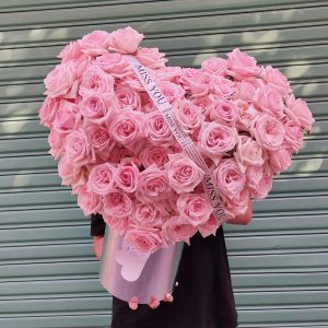 Giỏ Hoa Trái Tim Nhớ Em