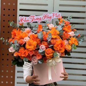 Giỏ Hoa Hồng Phát Vạn Sự Như Ý
