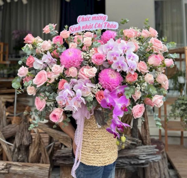 Giỏ Hoa Duyên Hoa Nữ Thần