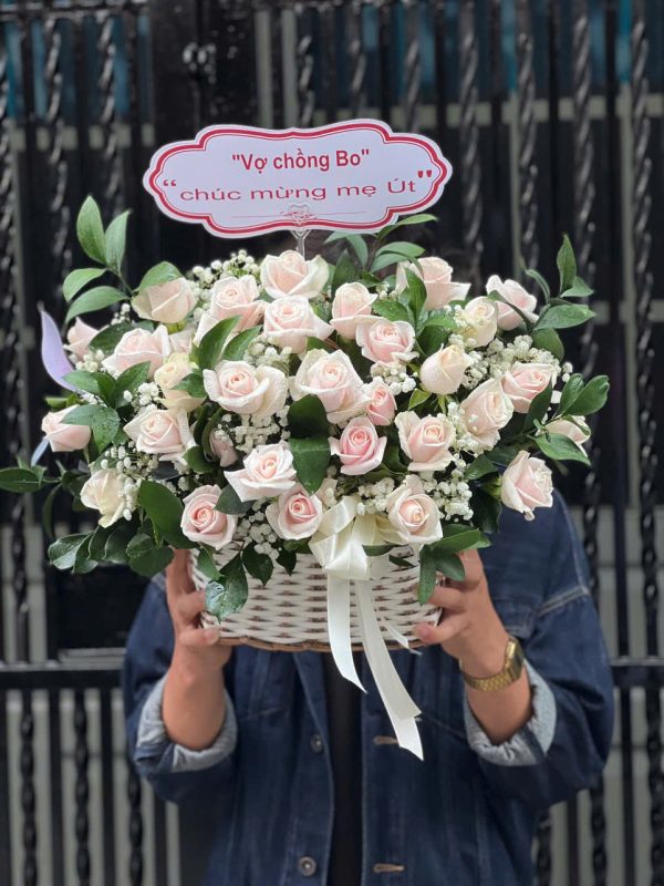 Giỏ Hoa Dấu Yêu Ngọt Ngào