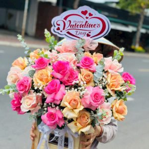 Giỏ Hoa Hẹn Hò Mùa Hoa