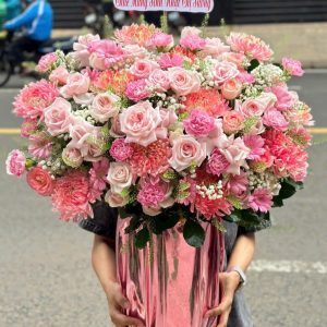 Giỏ Hoa Rạng Rỡ Sắc Xuân