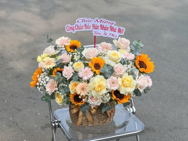 Giỏ Hoa Mặt Trời Bé Con