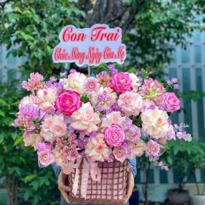 Giỏ Hoa Món Quà Yêu Thương