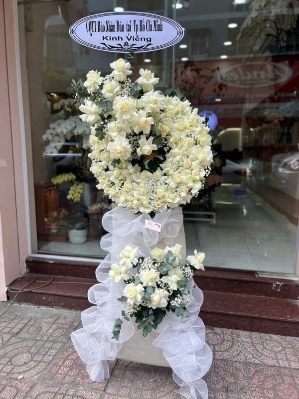 Hoa Kính Viếng Vòng Tay Vĩnh Biệt