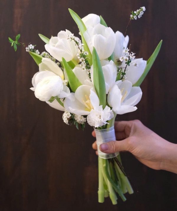 Bó Hoa Cưới Vầng Trăng Thanh Khiết
