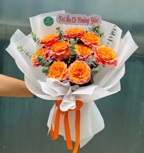 Bó Hoa Lửa Nhiệt Huyết